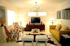 Whether it's in your living room, kitchen, or home office, try putting modern chairs at a vintage table. Home Living Room Design Vintage