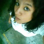 Robyn Mowery's Instagram, Twitter & Facebook