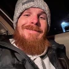 I finally got both my amps and dsp hooked up but now I have February wires,  that's what happens when you hook up your system in the driveway in the  middle of