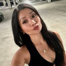 Damn! She even made a sign for you 🫣🤭