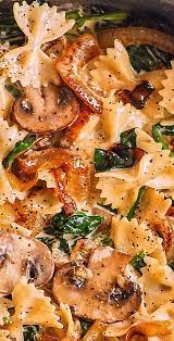 Bow Tie Pasta With Spinach Mushrooms Caramelized Onions Bowtie Pasta Farfalle Bowtiepasta Farfallepasta Spinach Mus Recipes Cooking Vegetarian Recipes