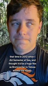 Tebow mania had everyone acting different 😂 @Patrick Garrett #nfl #timtebow