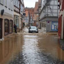 2 days ago · die hochwasser in weiten teilen deutschlands haben bereits todesopfer gefordert und immense sachschäden verursacht. Nach Hochwasser Katastrophe In Budingen Mit Diesen Massnahmen Die Stadt Zukunftig Geschutzt Werden Budingen