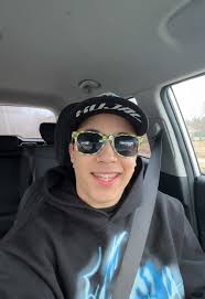 Ajella TikTokissa: Hauska hetki bussiajelusta