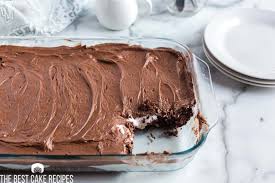 Combine the cream, sugar and vanilla in a chilled bowl and whip to stiff peaks. Mississippi Mud Cake Recipe The Best Cake Recipes