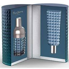 In celebration of father's day, listen to the meaningful songs below: Pepe Jeans Set Celebrate For Him Eau De Parfum