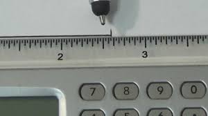 Most standard tape measures in the u.s. Measuring To The 1 32 Of An Inch Youtube