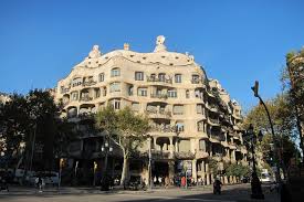 Carrer de còrsega, 335, barcelona, 08037, spain. Gaudi S Casa Mila In Barcelona The Selfish Years