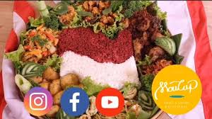 Renungan untuk berdoa bersama dilakukan jumat (16/8) malam yang dihadiri. Buat Lomba 17 Agustusan Ini Resep Nasi Tumpeng Merah Putih