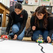 Students at a Chula Vista high school now have the opportunity to take an  award-winning, hands-on UC San Diego electrical engineering course right at  their own school, during their school day. It's