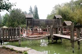 Spielplatz Auf Der Insel Mainau Im Bodensee Germany Travel Outdoor Outdoor Structures