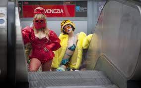 Milano sushi & coca album : Il Ritorno Delle Ragazze Di Porta Venezia Il Girl Power Di Myss Keta La Repubblica