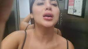 Horny teen busted squirting in public - XNXX.COM