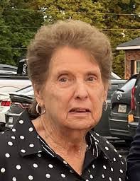 Ross Riddle's Instagram, Twitter & Facebook