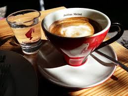 Cauti sa cumperi cea mai buna cafea macinata, insa nu stii ce sa alegi? Advertorial Cea Mai Simpla Metoda De A Te Bucura De Cafea Julius Meinl La Birou 26 11 2020 Bursa Ro