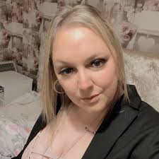 Amazon.com: Miss Danielle Marie Fraser: books, biography, latest update