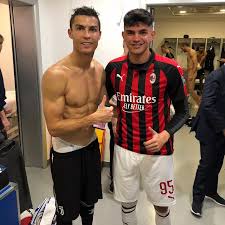 Cristiano Ronaldo fans spot something X-rated in Juventus dressing room  snap - The Mirror