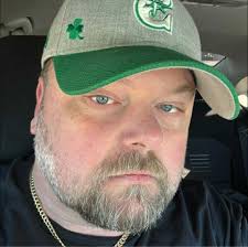 With Bar Refaeli at the 2018 Soirée d'Ouverture of Keren Hayesod in Geneva.  I shared with her my story: When she appeared last year for the same event,  I missed it —