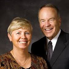 New mission presidents