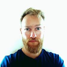 Robert Ashbridge's Instagram, Twitter & Facebook