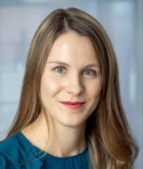 Suzanne Schneider's Instagram, Twitter & Facebook