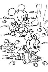 Printable coloring pages of disney's dumbo balancing a ball, laughing, sleeping, waving a flag, etc. 880 Ideeen Over Kleurplaat Disney In 2021 Disney Kleurplaten Disney Kleurplaten