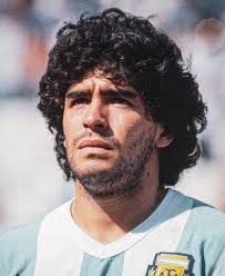 ➡️ Hoy se cumplen 5 años de la partida de Diego Armando Maradona, leyenda  del fútbol mundial. ⚽🔟 El genio argentino siempre será recordado. 🪄
