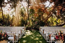 This outdoor, repurposed parking lot space is the perfect location for a fun, memorable wedding. San Diego Botanical Garden Abbey Catering