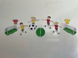 Den anfang macht heute ein bisschen deko. Fussball Em In Der Grundschule Grundschul Universum