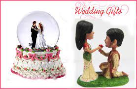 Find thoughtful gifts for couples such as learn to fly, intersection of love, personalized 28x42 united states map from national geographic, our love is timeless personalized hourglass gift. Incredible Wedding Gifts For Newlywed Couple Lovevivah Matrimony Blog