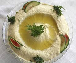 Yummy Hummus Served On Pita Bread On Garlic Bread Whatever Food Authentic Hummus Recipe Chickpea Hummus