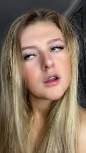 Sophia Ray's Instagram, Twitter & Facebook