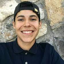 Kendra Odonnell's Instagram, Twitter & Facebook