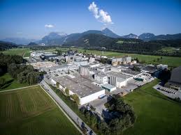 Nette fahrlehrer freundlich zielsicher ideale lage neue fahrzeuge bester service alle klassen persönlich Coveris Kufstein Plant Cleans Up Plastics In Packaging