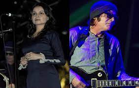 We did not find results for: Mazzy Star S Hope Sandoval Pays Tribute To Late Bandmate David Roback