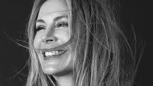 Dee Ocleppo Hilfiger