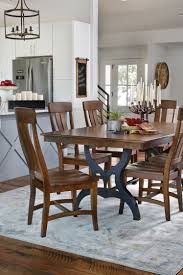 The District 5 Pc Dining Room Set Round Dining Room Sets Formal Dining Room Sets Round Dining Room
