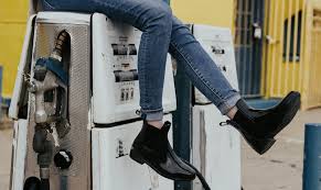 J brand tyler slim fit jeans in keeland. Best Denim Stores In Singapore For Jeans Shopping