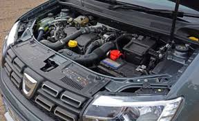 Motorul este pe benzina si are cilindreea de 1.2 si 64 de cp. Dacia PregÄƒteÈ™te O MicÄƒ RevoluÈ›ie Se SchimbÄƒ Gama De Motoare È™i Chiar Platforma Capital