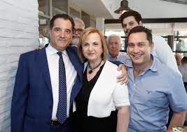 H πρόεδρος της ειναπ, ματίνα παγώνη, εισήχθη εκτάκτως στο νοσοκομείο το βράδυ του σαββάτου. Adwnis Gewrgiadhs No Twitter H Agaphmenh Moy Proedros Ths Einap Giatros K Matina Pagwnh Diorganwse Synanthsh Giatrwn Pros Timhn Moy Shmera En Opsei Eklogwn Eida Palaioys Filoys Ton Prwhn Ypoyrgo K Giannopoylo