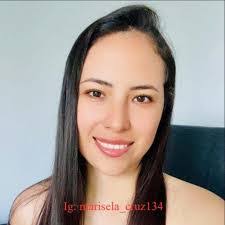 Efren Hinojosa's Instagram, Twitter & Facebook