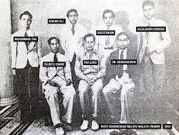 Dan sekembalinya pihak british ke malaya selepas perang ini, mereka ingin membentuk malayan union. Parti Kebangsaan Melayu Malaya Pkmm Photos Facebook