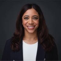 Paige Bates's Instagram, Twitter & Facebook