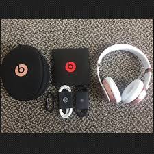 But my cons for it are they are very docile, easily broken if. Beats Accessories Beats Solo 3 Wireless Headphones Rose Gold New Poshmark