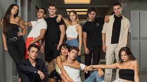 This reveal was against rumours that there would be a completely new cast for season four. Todo Lo Que Debes Saber Sobre La Cuarta Temporada De Elite