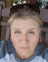 Gina Pryor's Instagram, Twitter & Facebook