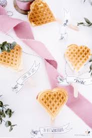 Herzwaffeln Am Stiel Rezeptidee Zum Muttertag Mit Printable Rezeptideen Waffel Am Stiel Rezepte
