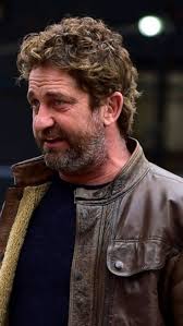 ❤️🌹 I don't want you to be a fan only, I want you to be my loving  woman❤️🌹. If you really love me proof it to me, by saying I love you