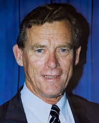 It is with heavy hearts that we announce the passing of Len Hitchen, a true  legend of the East Fremantle Football Club. Len's unwavering dedication to  the community spanned decades, from his