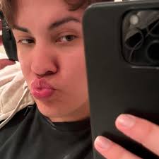 JORDAN GROVES (@jordanngrovess) • Instagram photos and videos